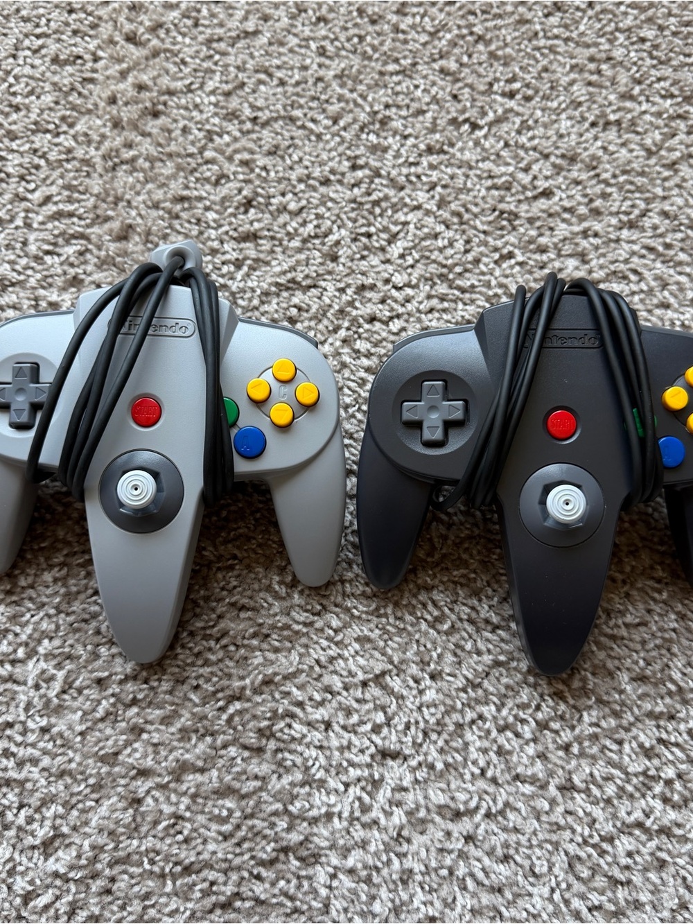 NINTENDO 64 N64 GRAY AND BLACK CONTROLLER USED